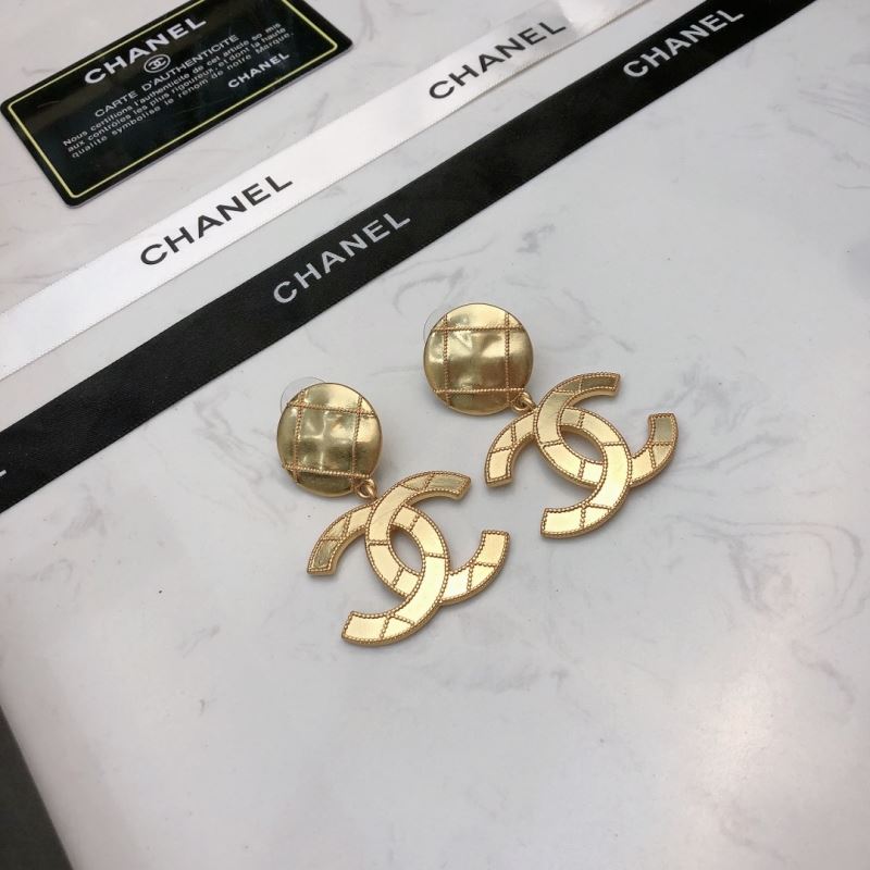 Ch**el earrings